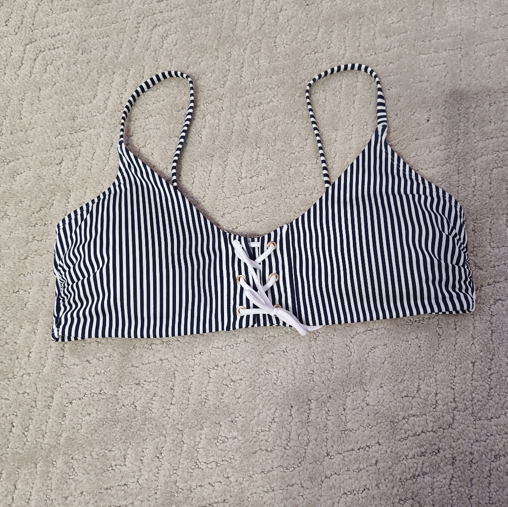 Bathing suit top